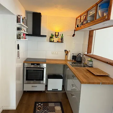 Apartman Gemuetliche Voll Ausgestattete 1 Bis 2 Personen Im Weindorf Zentral Ruhig Und Perfekt Angebunden