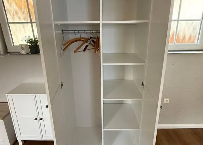 Gemuetliche Voll Ausgestattete 1 Bis 2 Personen Im Weindorf Zentral Ruhig Und Perfekt Angebunden דירה