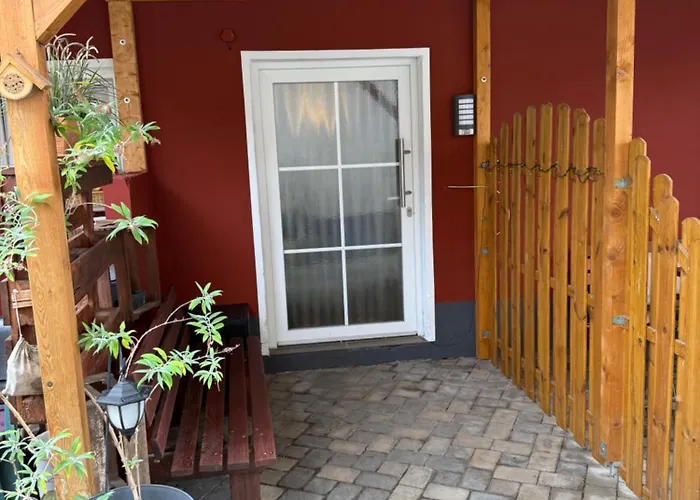 Gemuetliche Voll Ausgestattete 1 Bis 2 Personen Im Weindorf Zentral Ruhig Und Perfekt Angebunden דירה Grolsheim